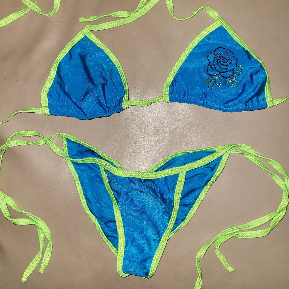 Crystal Rhinestone Tri-Top Scrunchy Butt Bikini